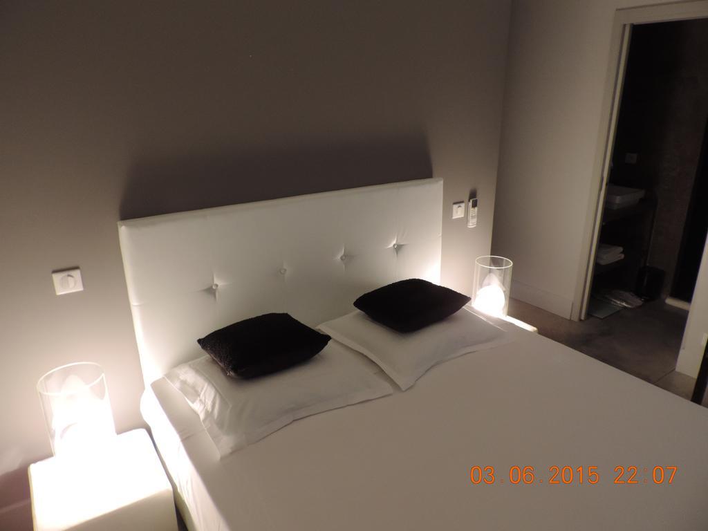 Be Loft B&B Pool & Spa Aviñón Habitación foto